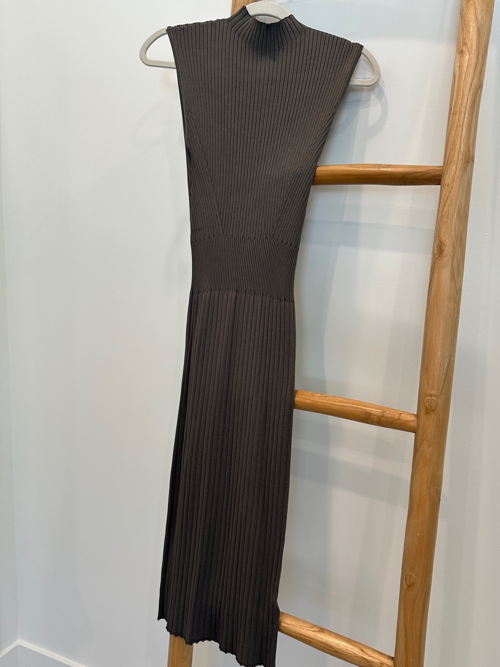 H&M Sleeveless Ribbed Maxi Dress in Dark Brown